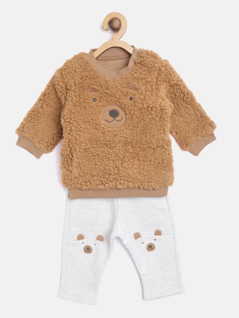 

Marks & Spencer Unisex Kids Brown & White Self Design Clothing Set
