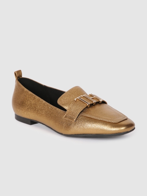 

Tommy Hilfiger Women Gold-Toned Leather Loafers