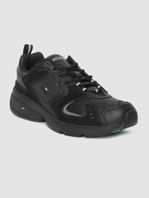 

Tommy Hilfiger Men Black Solid Heritage Seasonal Leather Sneakers