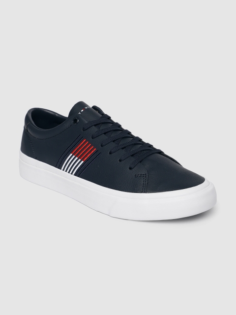 

Tommy Hilfiger Men Navy Blue Solid Leather Sneakers