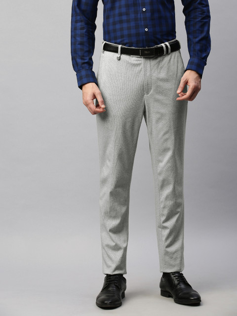 

Park Avenue Men Grey & White Regular Fit Checked Formal Trousers