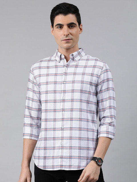 

Levis Men White & Navy Blue Slim Fit Checked Casual Shirt