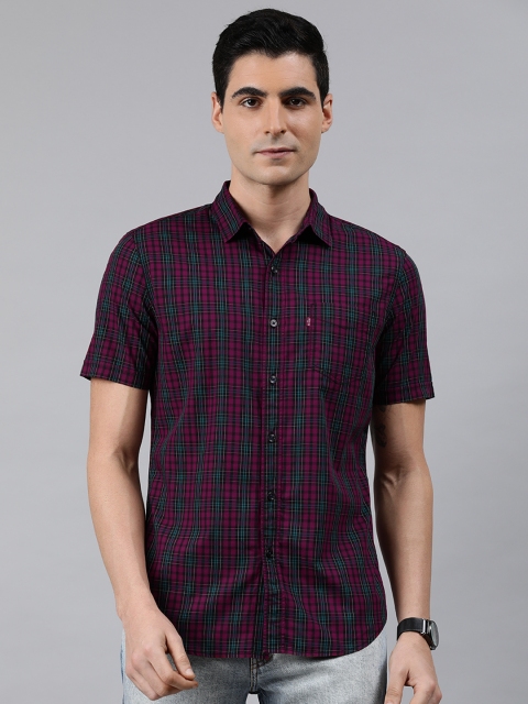

Levis Men Burgundy & Blue Slim Fit Checked Casual Shirt