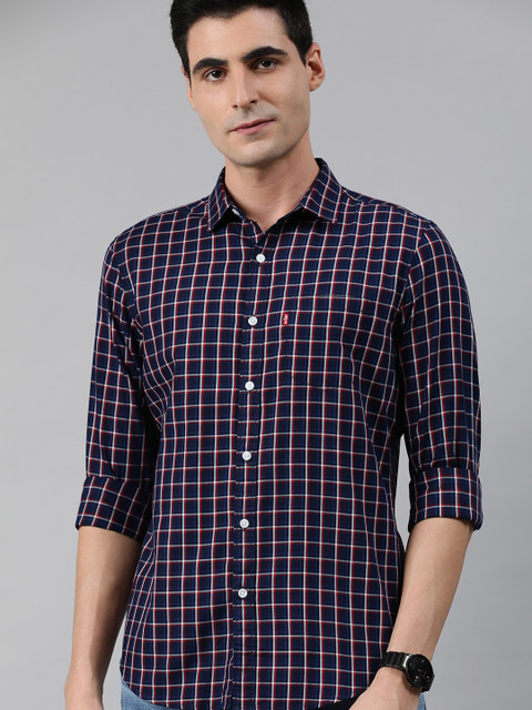 

Levis Men Navy Blue & Red Slim Fit Checked Casual Shirt