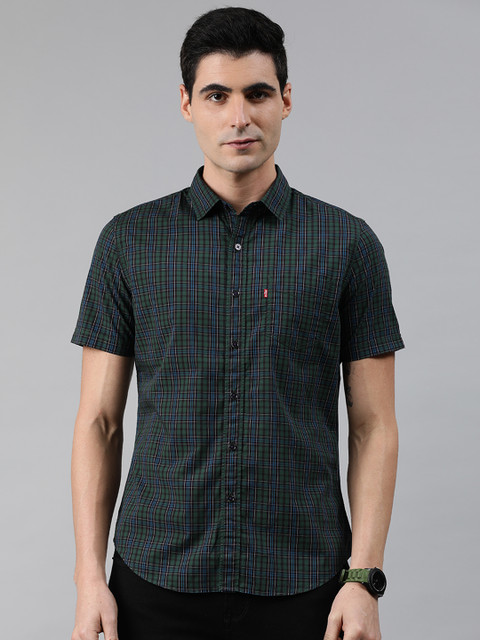 

Levis Men Green & Blue Slim Fit Checked Casual Shirt