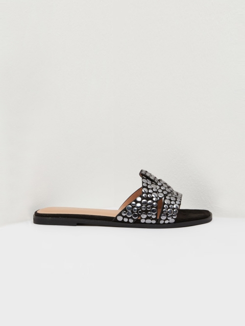 

shoexpress Women Black Embellished Open Toe Flats