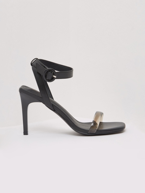 

shoexpress Women Black Solid Slim Heels