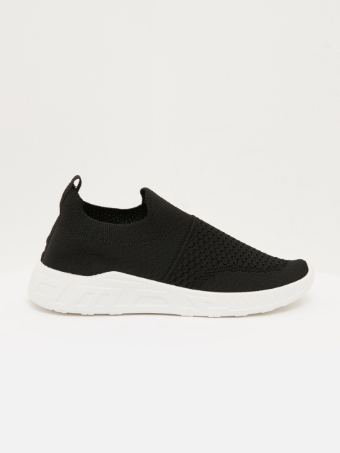

shoexpress Women Black Textile Running Shoes