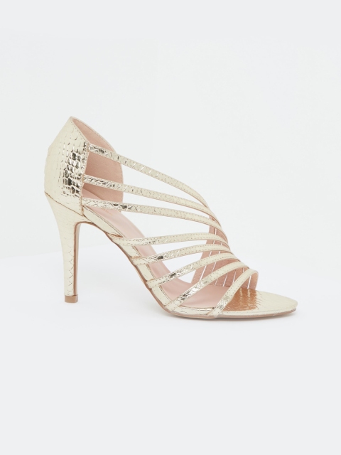 

shoexpress Women Gold Textured Gladiators