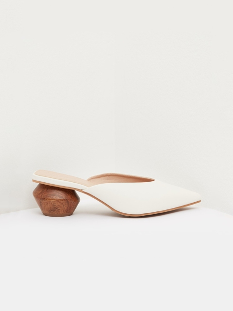 

shoexpress Women White Solid Heeled Mules