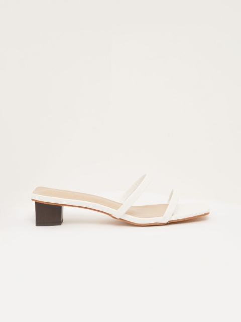 

shoexpress Women White Solid Block Heels