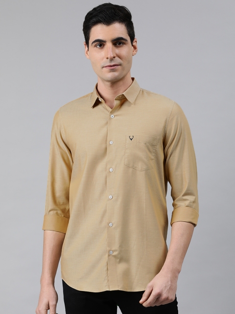 

Allen Solly Men Beige Slim Fit Textured Casual Shirt