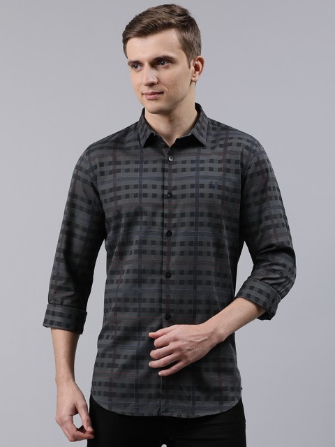 

Allen Solly Sport Men Charcoal Grey Slim Fit Checked Casual Shirt