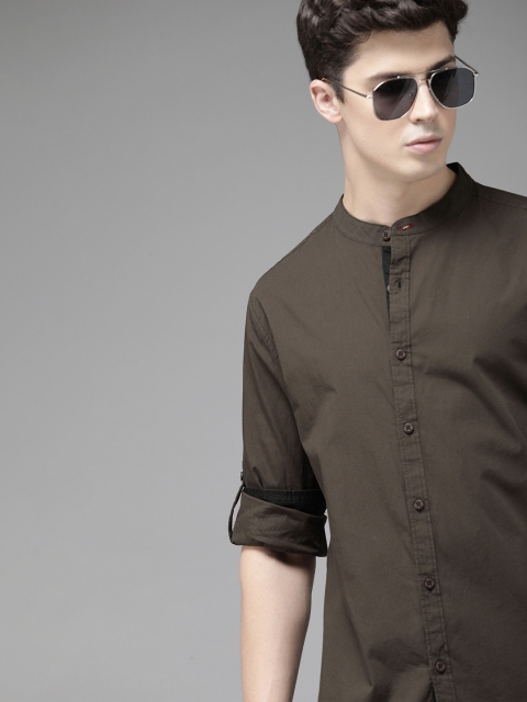 

Roadster Men Antiviral & Antibacterial protection Coffee Brown Regular Fit Solid Casual Shirt