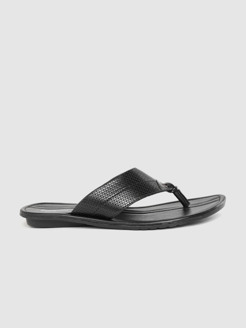 

Roadster Men Black Basketweave Textured Comfort Sandals