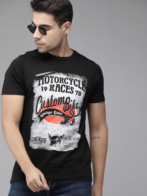 

Roadster Men Black Printed Round Neck T-shirt