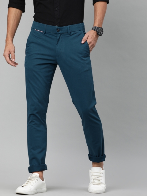 

Tommy Hilfiger Men Blue Slim Fit Solid Chinos