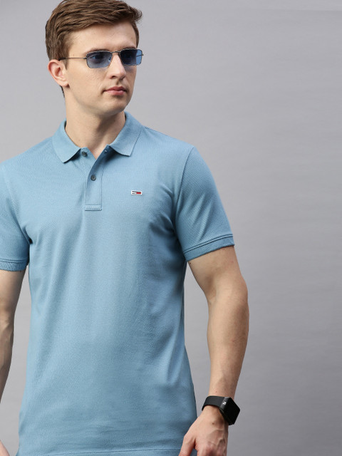 

Tommy Hilfiger Men Blue Solid Polo Collar T-shirt