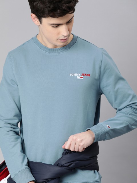 

Tommy Hilfiger Men Blue Solid Sweatshirt