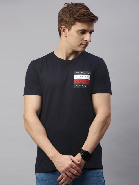 

Tommy Hilfiger Men Navy Blue Printed Round Neck T-shirt