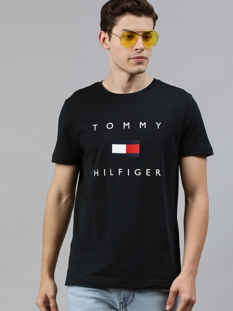 

Tommy Hilfiger Men Navy Blue Printed Round Neck T-shirt