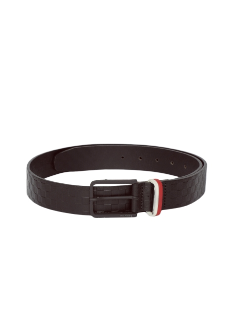 

Tommy Hilfiger Men Black Textured Leather Belt