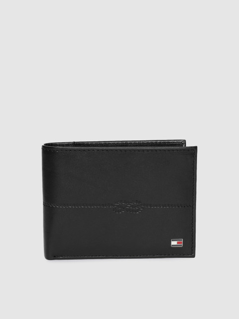 

Tommy Hilfiger Men Black Leather Two Fold Wallet