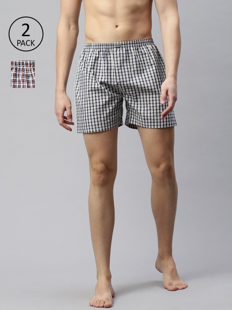 

Roadster Men's Navy Blue and Multi Colour Checked Boxers