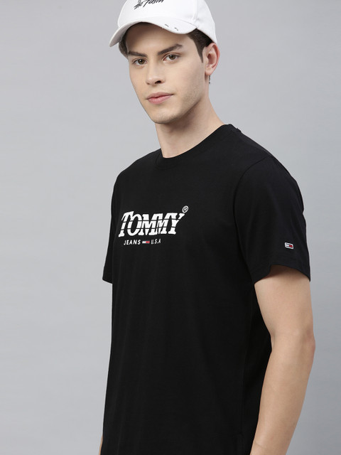

Tommy Hilfiger Men Black Printed Round Neck T-shirt