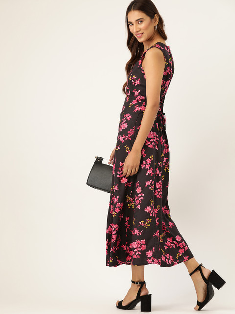 

DressBerry GreenTurn Women Black & Pink Floral Print Maxi Dress