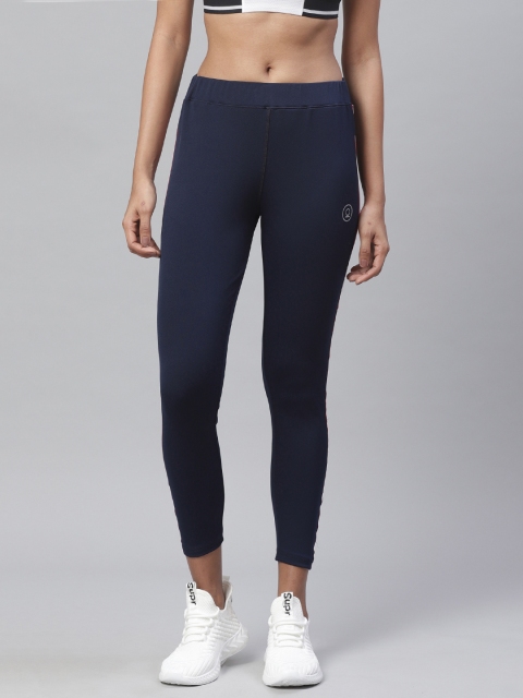

Chkokko Women Navy Blue Solid Cropped Yoga Tights