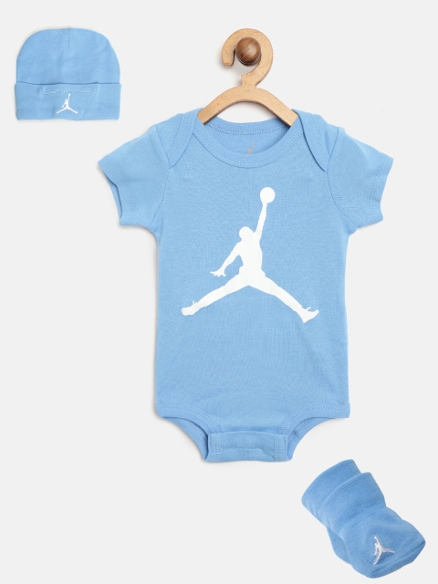 

Jordan Boys Set of Blue Jumpman Print Bodysuit, Beanie & Booties