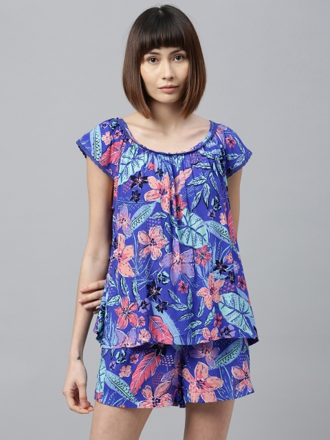 

Chemistry Women Blue & Pink Floral Printed Night Suit
