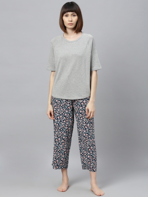

Chemistry Women Grey Melange Solid Tshirt & Navy Blue Pyjamas Printed Night Suit