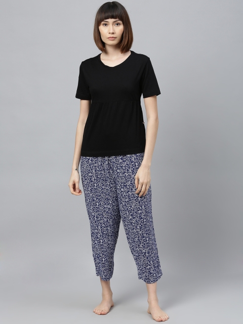 

Chemistry Women Black & Navy Blue Solid Night suit