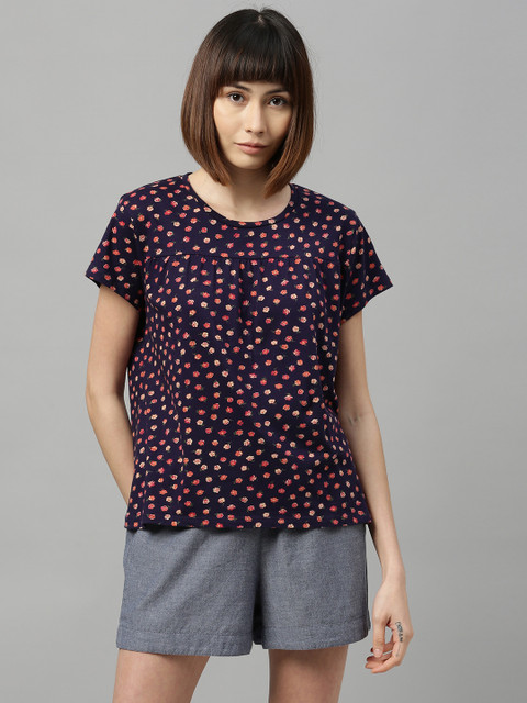 

Chemistry Women Navy Blue & Red Floral Printed Night Suit