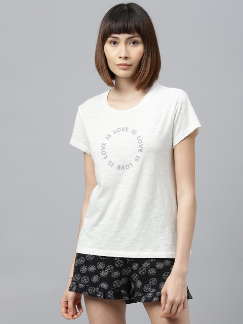 

Chemistry Women White & Black Printed Night suit