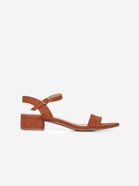 

DOROTHY PERKINS Women Brown Solid Block Heels