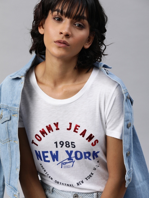 

Tommy Hilfiger Women White Printed Round Neck T-shirt