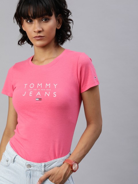 

Tommy Hilfiger Women Pink Printed Slim Fit Round Neck T-shirt
