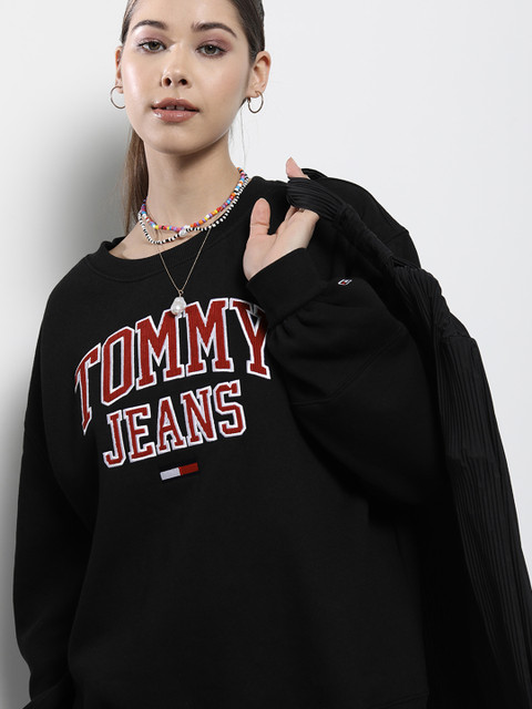 

Tommy Hilfiger Women Black Embroidered Sweatshirt