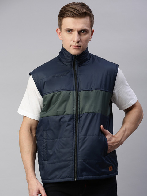 

UNSULLY Men Navy Blue & Olive Green Colourblocked Sleeveless Windcheater Puffer Jacket