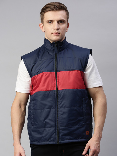 

UNSULLY Men Navy Blue & Red Colourblocked Sleeveless Windcheater Puffer Jacket
