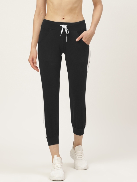 

onesport Women Black Comfort Fit Solid Cropped Joggers
