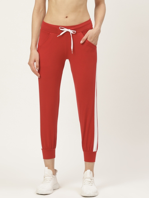 

onesport Women Red Comfort Fit Solid Cropped Joggers