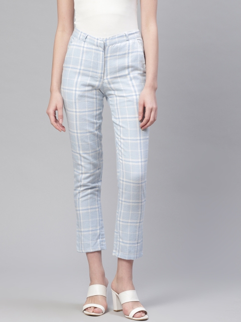 

I AM FOR YOU Women Blue & White Checked Regular Cropped Corduroy Trousers