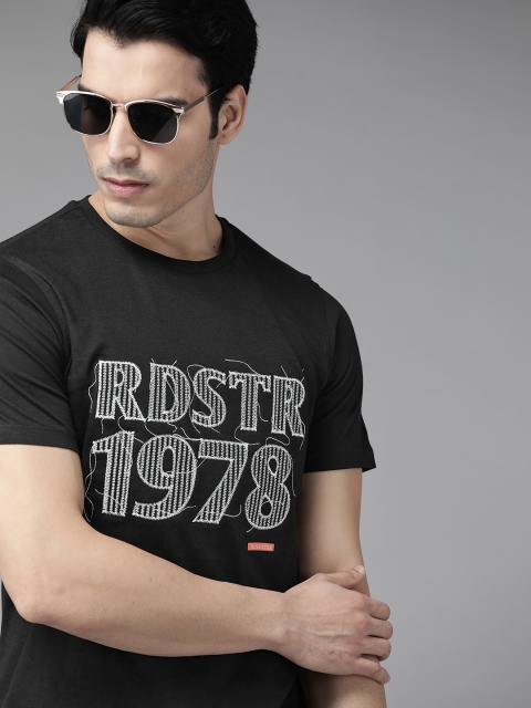 

Roadster Men Black & Off-White Brand Logo Embroidered Round Neck T-shirt