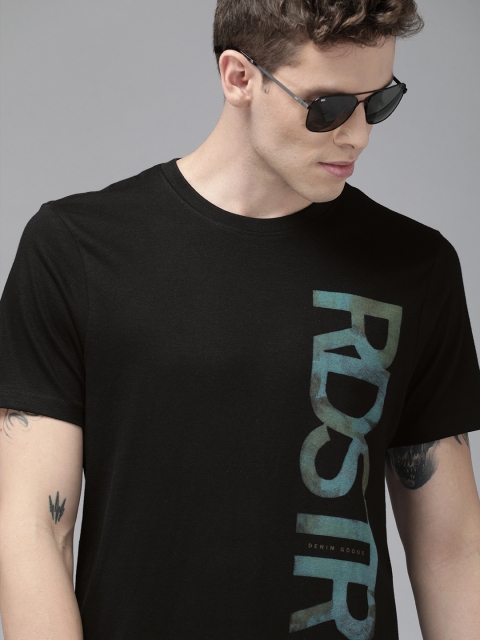 

Roadster Men Black Printed Round Neck T-shirt