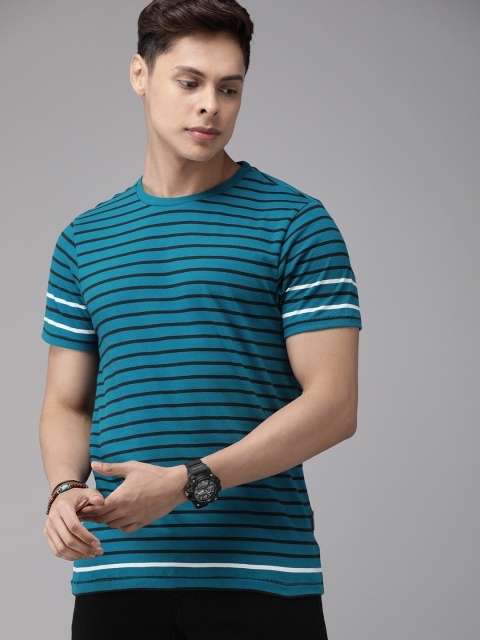 

Roadster Men Blue & Black Striped Round Neck T-shirt