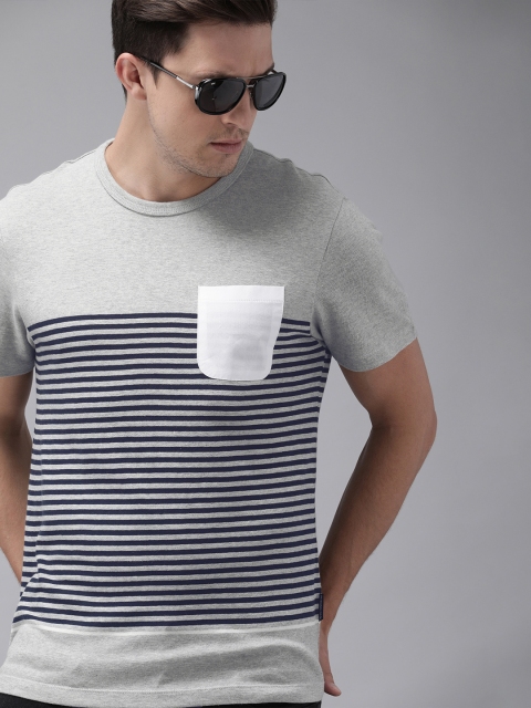 

Roadster Men Grey Melange Navy Blue Striped Round Neck Pure Cotton T-shirt with Pocket